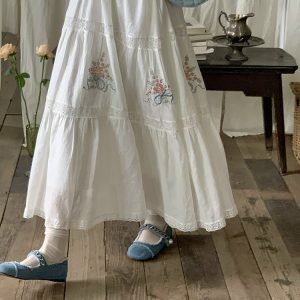 White Embroidered Lace Linen Shirt and Autumn Skirt Set for Women - Vintage Floral Design, Perfect for 90s and Y2K Style