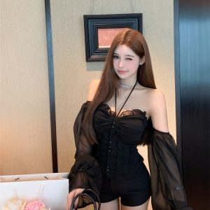 White High-Waisted Tailored Slim-Fit Shorts for Women - Versatile Hot Pants for Summer Fashion