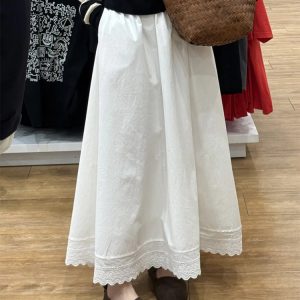 White Lace Splicing A-Line Half-Length Skirt for Women - 2025 New Style, Perfect for Petite Pear-Shaped Figures