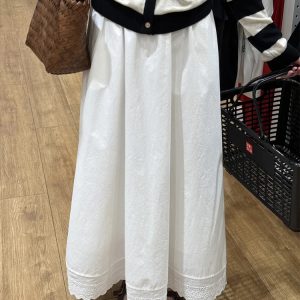 White Lace Splicing A-Line Half-Length Skirt for Women - 2025 New Style, Perfect for Petite Pear-Shaped Figures