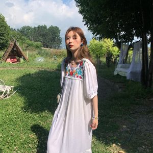 White Retro Embroidered Cotton-Linen Summer Dress for Women, Loose U-Neck Puff Sleeve, Vintage Style, Boho Fashion