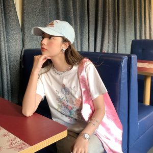 White Short Sleeve Floral Oil Painting T-Shirt for Women, Summer Pure Cotton, Loose Fit, Round Neck, Vintage Style Top