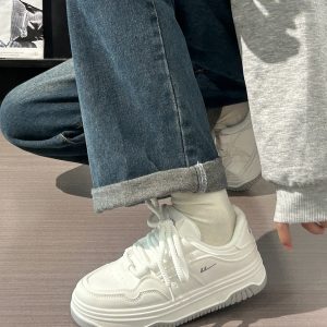 White Thick-Soled Casual Sneakers for Women - Simple Versatile Sports Shoes for Summer 2025, Trendy and Comfortable Footwear