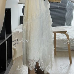 White Tulle Half-Length Skirt for Women, Plus-Size Irregular Design, Mid-Length Lace Skirt to Flatter Hips, 2025 Style