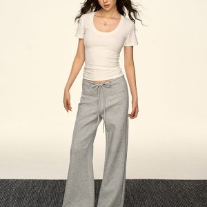 White U-Neck Ruffle Short Sleeve T-Shirt for Women, Slim Fit Summer Top, Trendy Shoulder Design, Perfect for Hot Girls and 90s Style