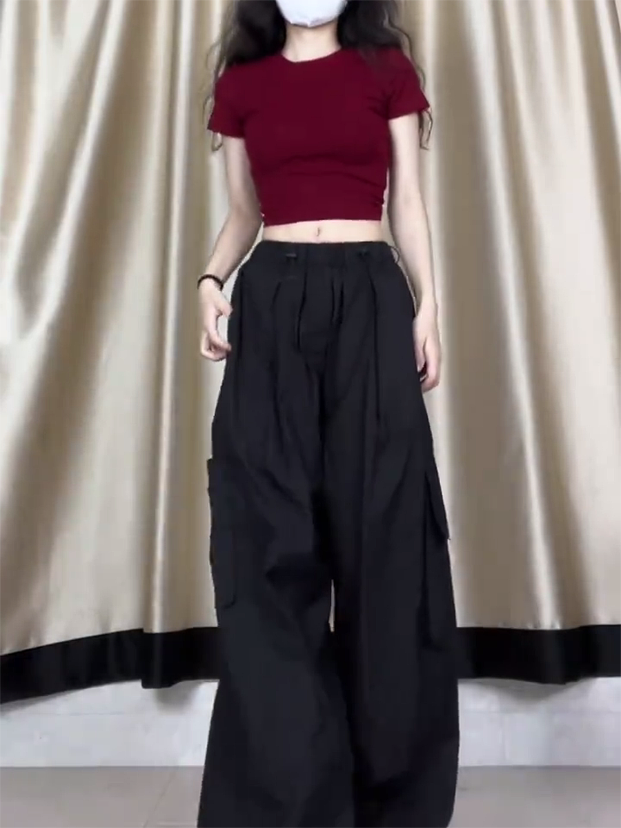 Women's American Casual Cargo Pants - Loose Fit, Straight-Leg Wide-Leg, Trendy Street Dance Hip-Hop Style, Perfect for Petite Sizes Women's American Casual Cargo Pants - Loose Fit, Straight-Leg Wide-Leg, Trendy Street Dance Hip-Hop Style, Perfect for Petite Sizes