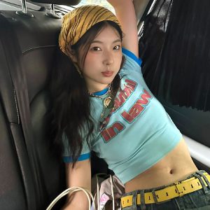 Women's American Retro Color-Blocked Short T-Shirt - Summer Pure Cotton, Slim Fit, Trendy Shoulder Top, Casual Fashion