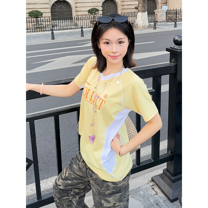 Women’s American Retro Sports Jersey Style T-Shirt - Summer Color-Blocking, Shoulder-Stitched, V-Neck, Slim-Fit Trendy Top