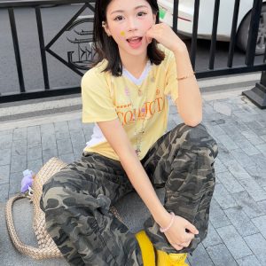 Women’s American Retro Sports Jersey Style T-Shirt - Summer Color-Blocking, Shoulder-Stitched, V-Neck, Slim-Fit Trendy Top