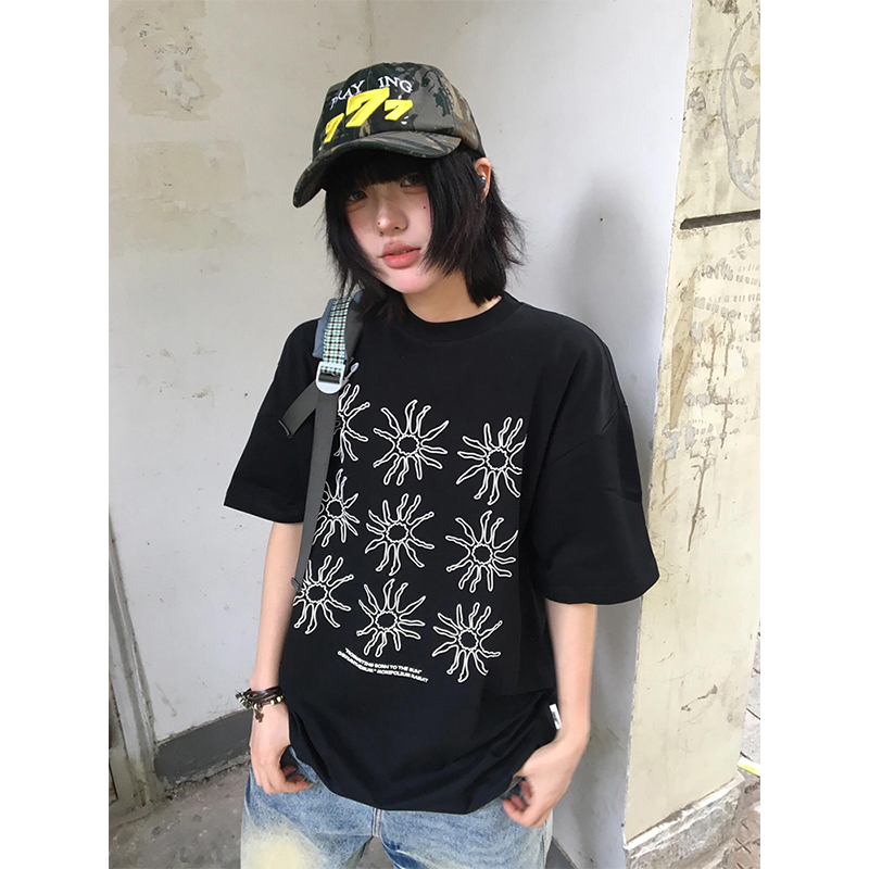Women's American Style Heavy T-Shirt - Summer Sunflower Print, Versatile Black Short Sleeve Loose Casual Top