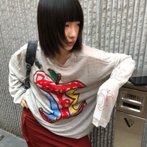 Women's American Style Long Sleeve T-Shirt, Apple Print Sun Protection Cover-Up, Loose Casual Summer Top