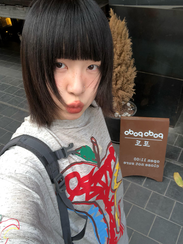 Women's American Style Long Sleeve T-Shirt, Apple Print Sun Protection Cover-Up, Loose Casual Summer Top Women's American Style Long Sleeve T-Shirt, Apple Print Sun Protection Cover-Up, Loose Casual Summer Top