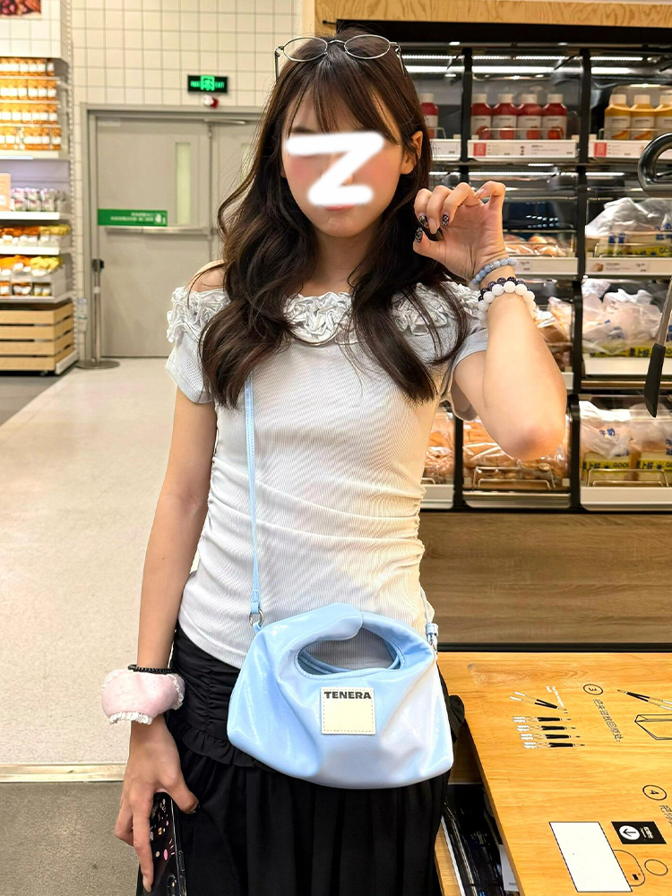 Women's American-Style Off-Shoulder T-Shirt with Multi-Layer Lace Design, Short Sleeves, Slim Fit - Summer 2023 Essential Women's American-Style Off-Shoulder T-Shirt with Multi-Layer Lace Design, Short Sleeves, Slim Fit - Summer 2023 Essential