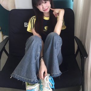 Women's American-Style Raglan Sleeve T-Shirt with Side Striped Letter Print, Slim Fit Summer Top, Casual Y2K Fashion