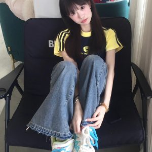 Women's American Style Striped Color-Blocking Raglan Sleeve T-Shirt, Slim Fit Summer Top with Flattering Short Sleeves