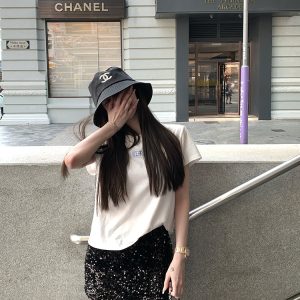 Women's Basic Short-Sleeve T-Shirt - Pure Cotton White Top, Versatile Essential for Casual and Y2K Style Looks