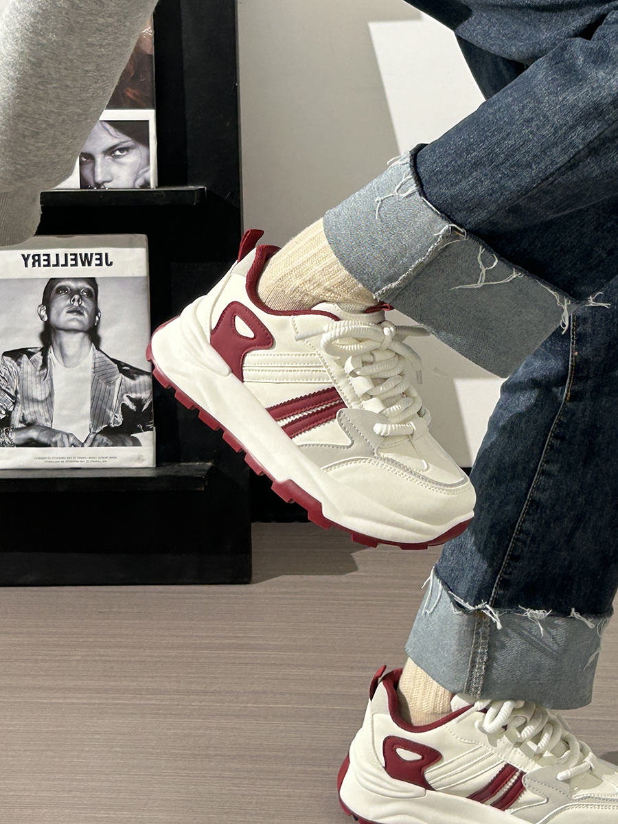 Women's Breathable Mesh Lightweight Soft-Soled Dad Shoes in Wine Red - Versatile Y2K White Sneakers for Everyday Style Women's Breathable Mesh Lightweight Soft-Soled Dad Shoes in Wine Red - Versatile Y2K White Sneakers for Everyday Style