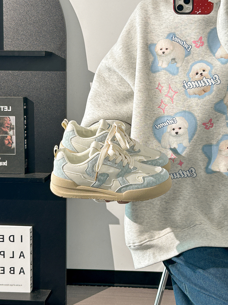 Women's Breathable Mesh Sports Sneakers - Trendy White Canvas Shoes for Summer 2025, Versatile and Stylish for Everyday Wear Women's Breathable Mesh Sports Sneakers - Trendy White Canvas Shoes for Summer 2025, Versatile and Stylish for Everyday Wear