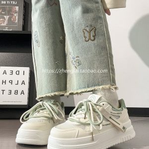 Women's Breathable White Platform Sneakers - Thick-Soled Summer Shoes for Skirts, Height-Increasing, Versatile Big-Toe Design