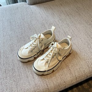 Women's Canvas Lace-Up Sneakers - 2025 Spring Korean Style Thick-Soled Low-Top Casual Shoes - Fashionable and Versatile for Everyday Wear