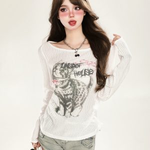 Women's Cat Long Sleeve T-Shirt Sun Protection Cover-Up, Sheer Spring Outfit with Relaxed Fit, Sweet and Spicy Style