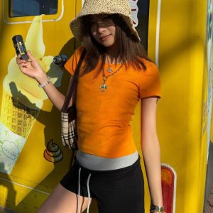 Women's Color-Blocked Casual Sports Shorts - Slim Fit, Flattering Low-Waist Design for Summer, Versatile Activewear