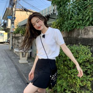 Women's Doll Collar Bow Short-Sleeve Knitted Top - Loose Fit Spring/Summer 2025, Cute and Simple Style