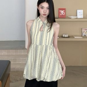 Women's Floral Jacquard Puff Cloud Vest with Stand Collar & Straps - All-Cotton Color-Woven Chinese Style Top