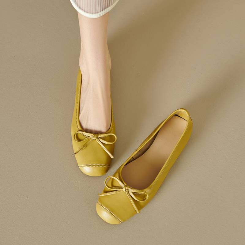 Women's French Lambskin Bow Flat Shoes - Round Toe Ballet Style, Soft Comfort, Chic Grandma Shoes, Perfect for Everyday Wear