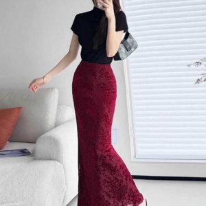 Women's Half-High Collar Ribbed Short Sleeve Top - Versatile Knitted Cotton Black Pullover for Spring/Summer 2025