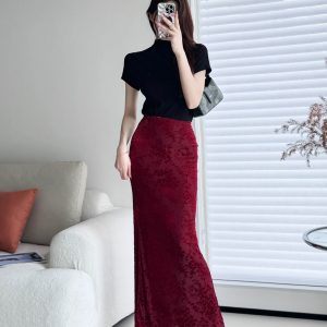 Women's Half-High Collar Ribbed Short Sleeve Top - Versatile Knitted Cotton Black Pullover for Spring/Summer 2025