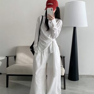 Women's Korean Style Long Sleeve T-Shirt - White Base Layer, Loose Fit, Straight Shoulder, Unique Design, High-End Fashion