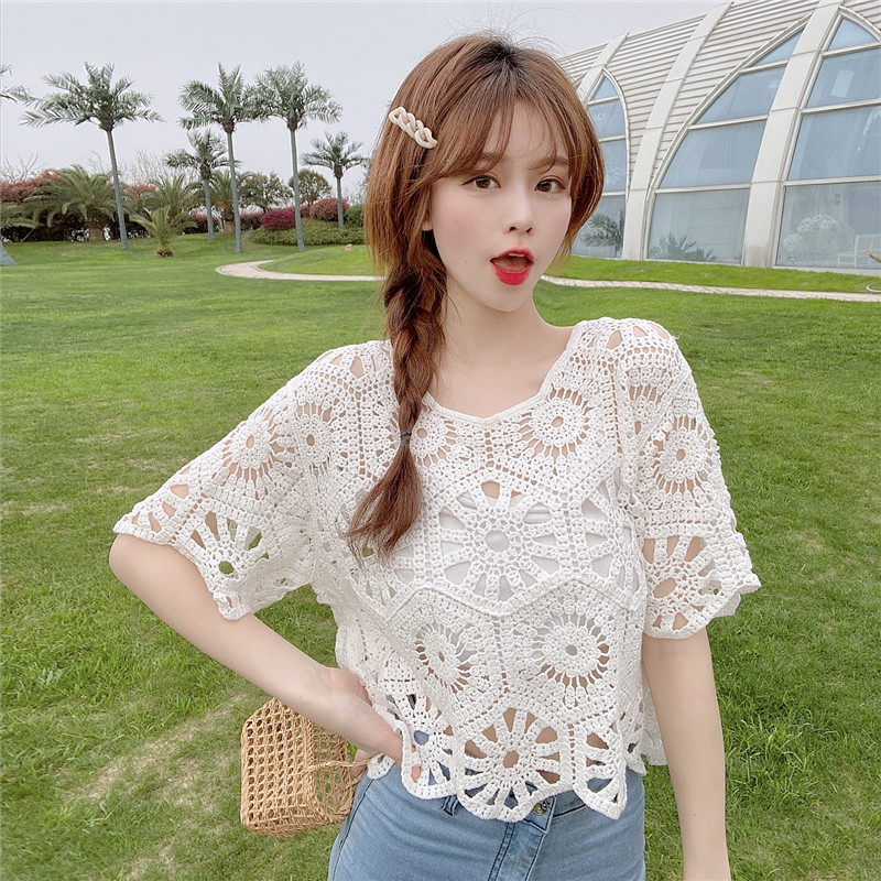 Women's Lace Pullover Top - Short Sleeve Sun Protection Shawl Cover-Up - Stylish Summer Fashion