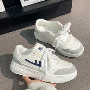 Women's Little White Sneakers - 2025 Spring/Summer Korean Style Casual Shoes for Students, Versatile INS Sports Footwear