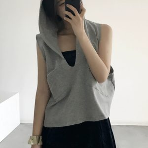 Women's Loose-Fitting Pure Cotton Sleeveless Hoodie Vest with Pockets - Casual Sports Top for Everyday Wear