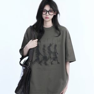 Women’s Loose Heavyweight Short-Sleeve T-Shirt with 'Sit and Eat Until the Mountains Are Empty' Shadow Print – Summer 2023 Style