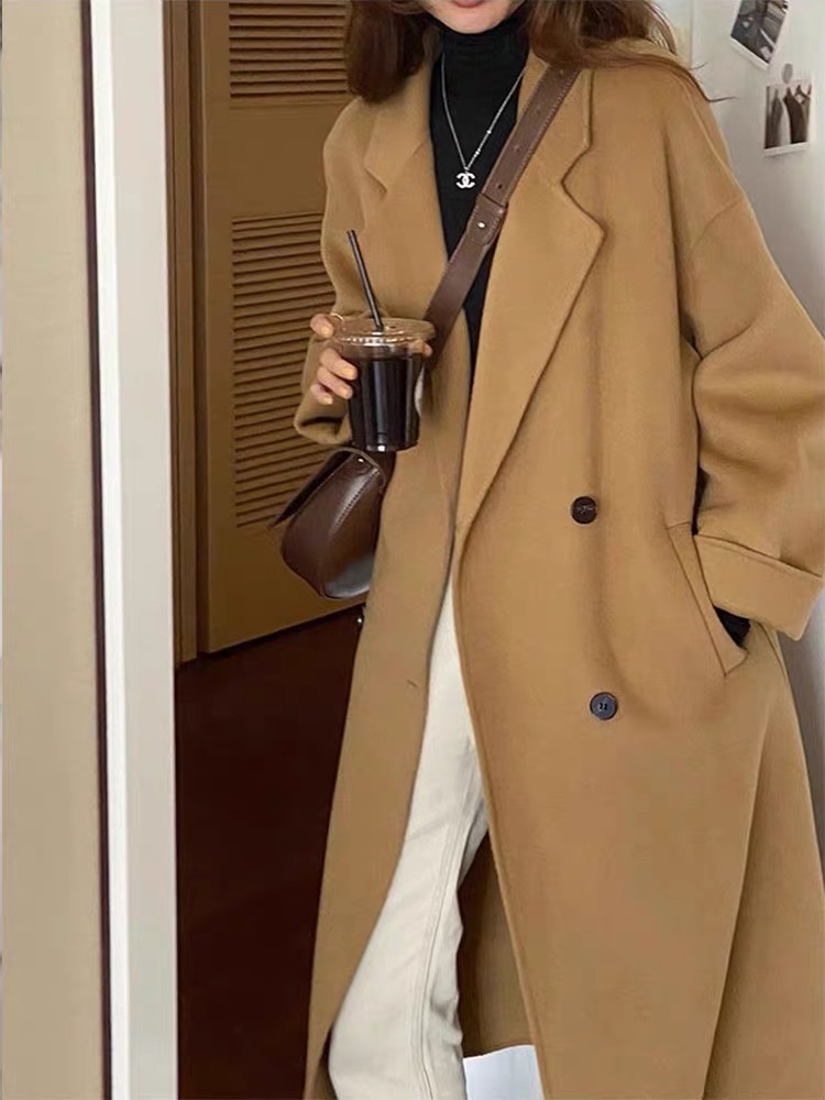 Women's Mid-Length Down Jacket with Cashmere Lining, 2024 Winter Thick Woolen Overcoat in Oatmeal Color Women's Mid-Length Down Jacket with Cashmere Lining, 2024 Winter Thick Woolen Overcoat in Oatmeal Color