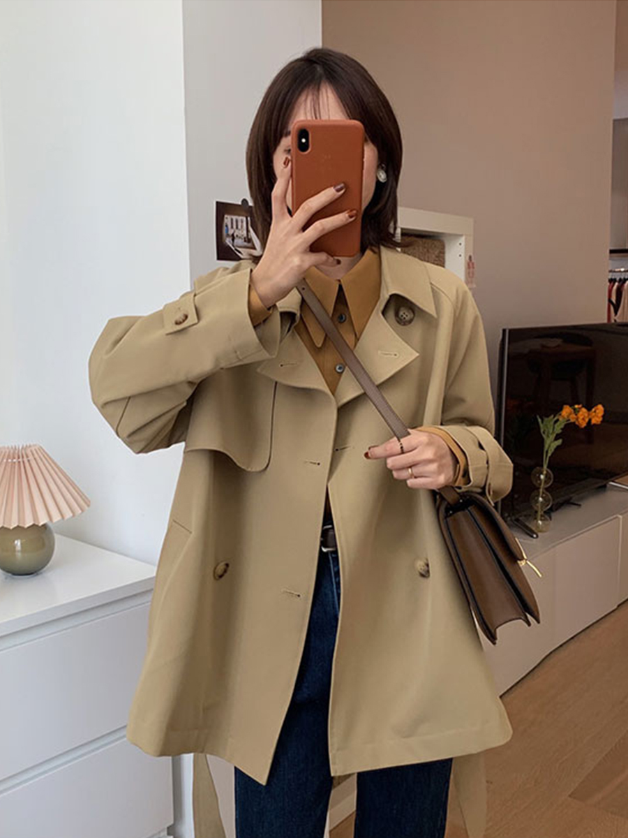 Women's Mid-Length Trench Coat in Khaki - Petite Size, 2024 Korean Style, British-Inspired for Spring and Autumn Fashion Women's Mid-Length Trench Coat in Khaki - Petite Size, 2024 Korean Style, British-Inspired for Spring and Autumn Fashion