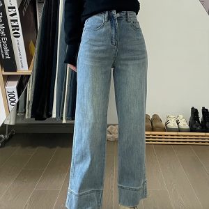 Women's Petite Plus Size Summer Slim Fit Loose Straight Nine-Point Jeans for Curvy Style