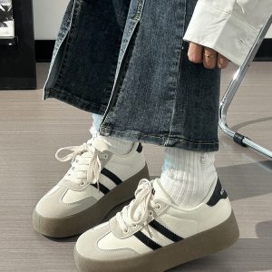 Women's Retro Hong Kong Style Board Shoes - Soft Sole, Breathable Design for Spring Summer, Trendy Niche Training Sneakers