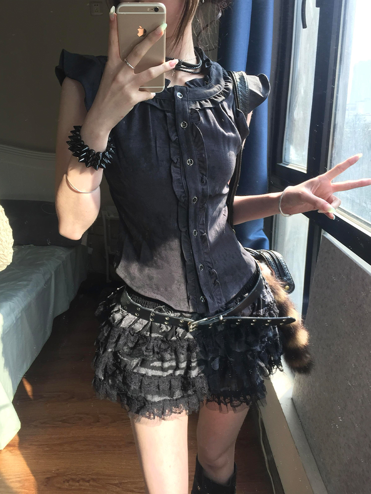 Women's Retro Ruffled Edge Spliced Gray Shirt, Slim Fit Flutter Sleeve Top for Summer, Vintage Subculture Style Women's Retro Ruffled Edge Spliced Gray Shirt, Slim Fit Flutter Sleeve Top for Summer, Vintage Subculture Style