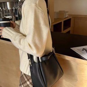 Women's Retro Textured Tote Bag 2024 | Fashionable Commuting Shoulder & Crossbody Bucket Handbag