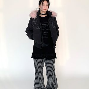 Women's Slim-Fit Black and White Short Cotton Coat with Removable Fur Collar for Winter Fashion