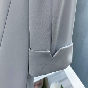 Women’s Slim Fit Blue Blazer Jacket with Seven-Point Sleeves - Trendy Spring/Summer Commuter Style 2025