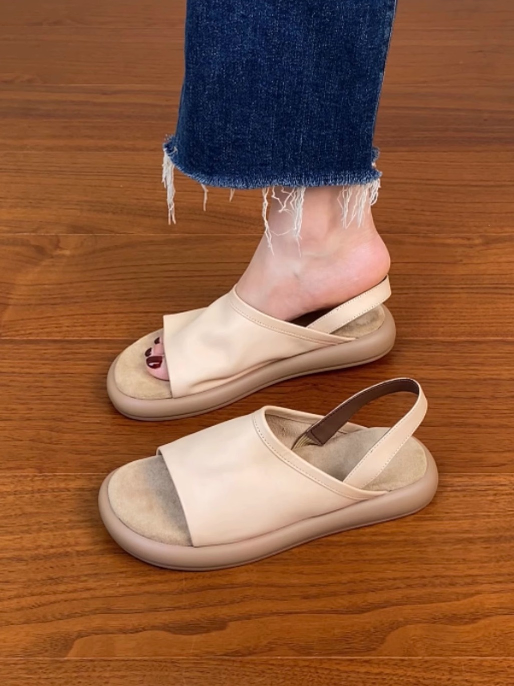 Women's Soft Comfortable Flat Open-Toe Sandals in Top Layer Cowhide - 2025 Summer Casual Footwear Women's Soft Comfortable Flat Open-Toe Sandals in Top Layer Cowhide - 2025 Summer Casual Footwear