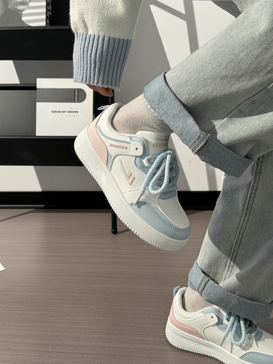 Women's Soft Leather Little White Sneakers - Breathable Candy Color Sports Shoes for Spring/Summer 2025 - Trendy and Comfortable Fashion Footwear Women's Soft Leather Little White Sneakers - Breathable Candy Color Sports Shoes for Spring/Summer 2025 - Trendy and Comfortable Fashion Footwear