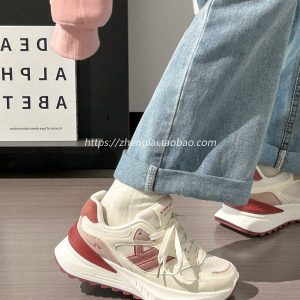 Women's Soft-Soled Mesh Sneakers - Breathable Little White Shoes, Versatile Summer 2025 Style, Trendy Dad Sneakers for Women