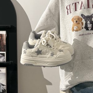 Women's Spring Thick-Soled White Sneakers, Versatile Minimalist Design, Niche Big Toe Shoes for a Trendy Look