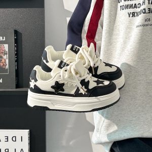 Women's Spring Thick-Soled White Sneakers, Versatile Minimalist Design, Niche Big Toe Shoes for a Trendy Look