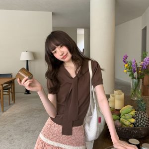 Women's Summer 2025 Irregular Flowing Tie-Knit V-Neck Short Sleeve T-Shirt - Trendy French Style